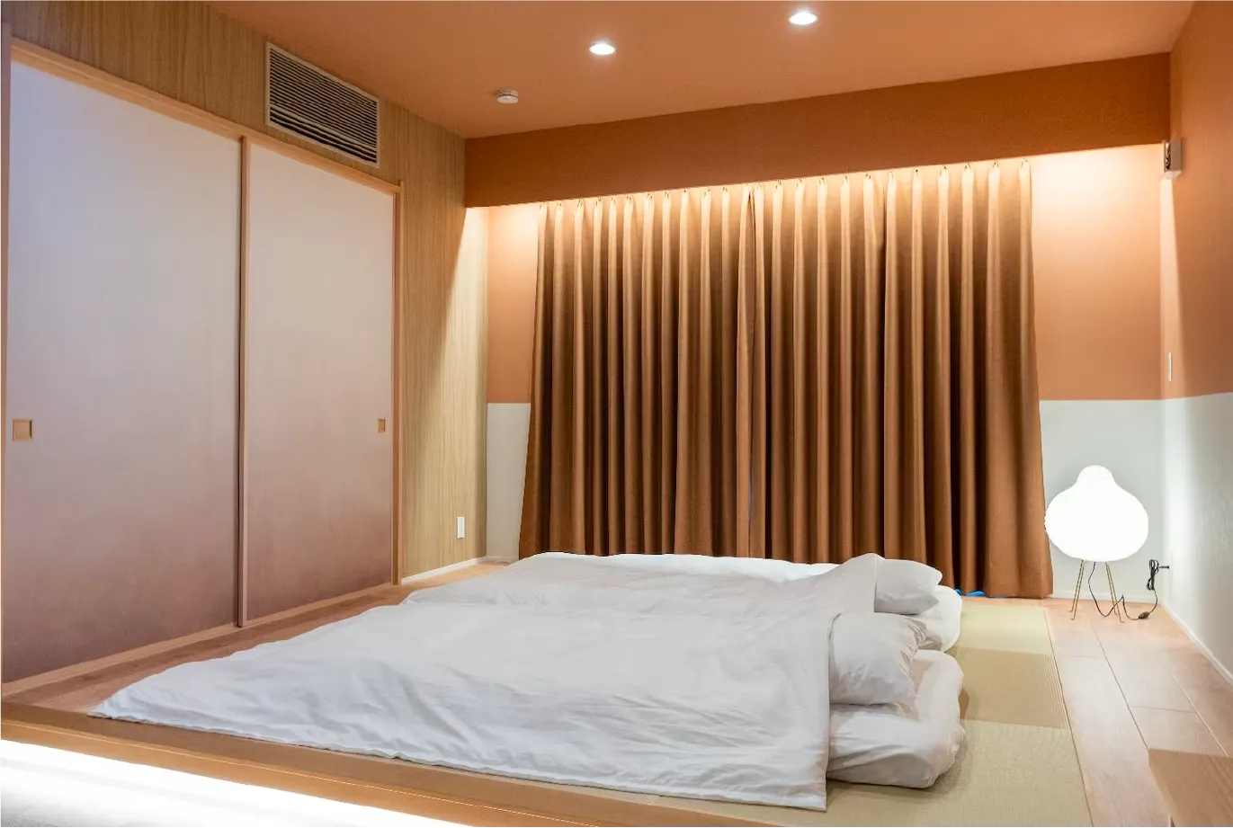 畳：茜（AKANE）