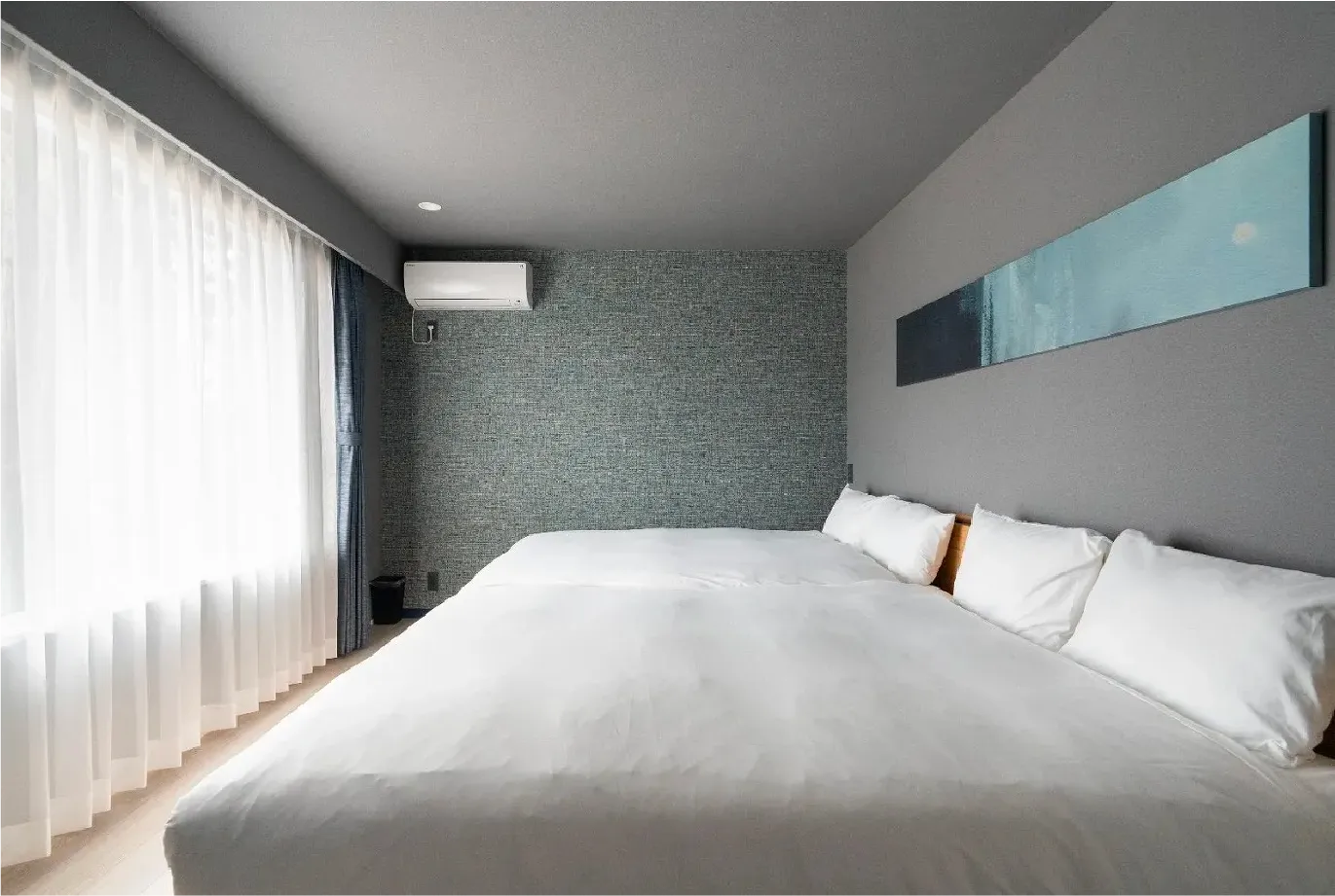 寝室：藍（AO）