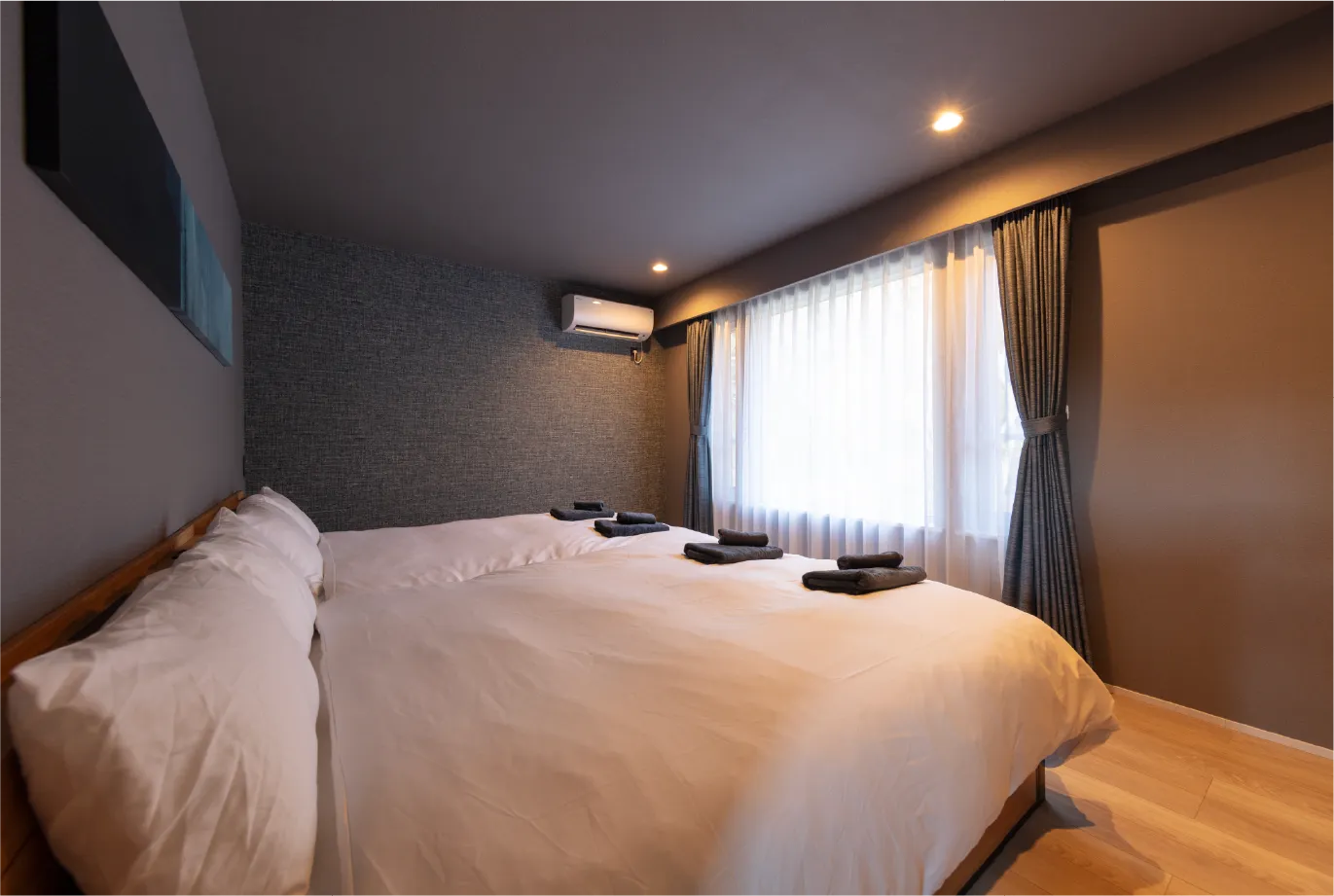 寝室：藍（AO）