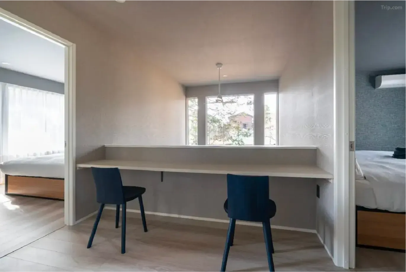 仕事用スペース：藍（AO）